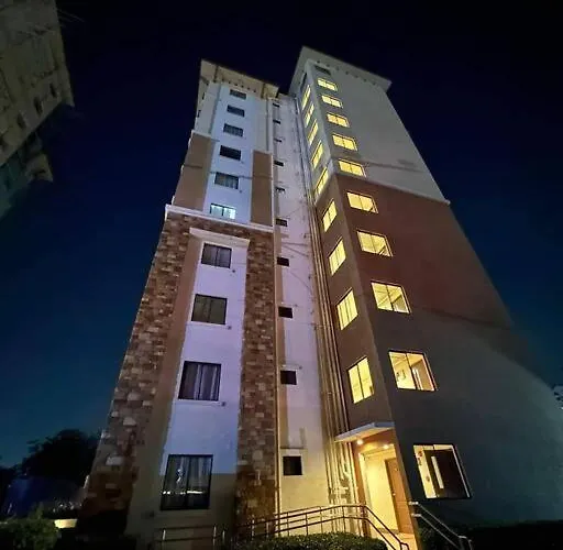 One Oasis Aesthetic 2br-condo In Kasambagan Cebu-near Sm City,ayala, It Park - 3 Nights Minimum Apartment